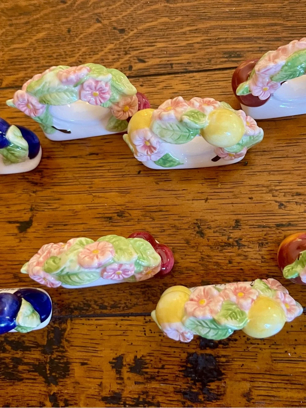 Villeroy & Boch Ceramic Fruit Napkin Rings (8) in Pink, Green & Yellow